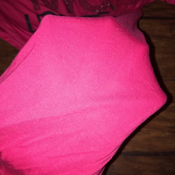 NWOT Victoria Secret Supermodel Essentials Tee - Picture 6 of 6